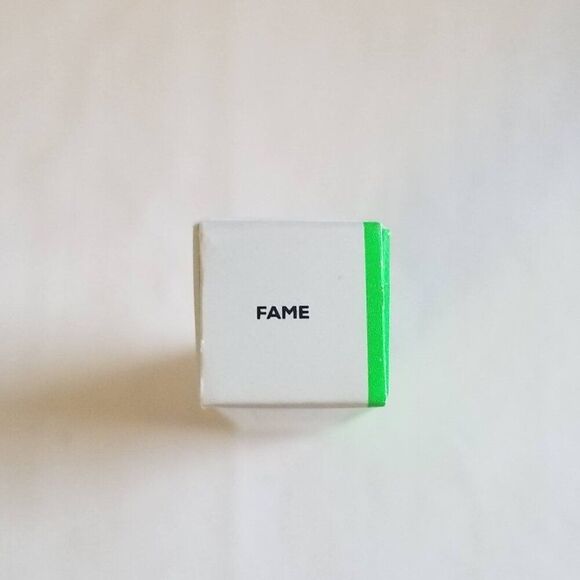 Flyte.70 - Chiseled.Lip Liner in Fame - Picture 5 of 9